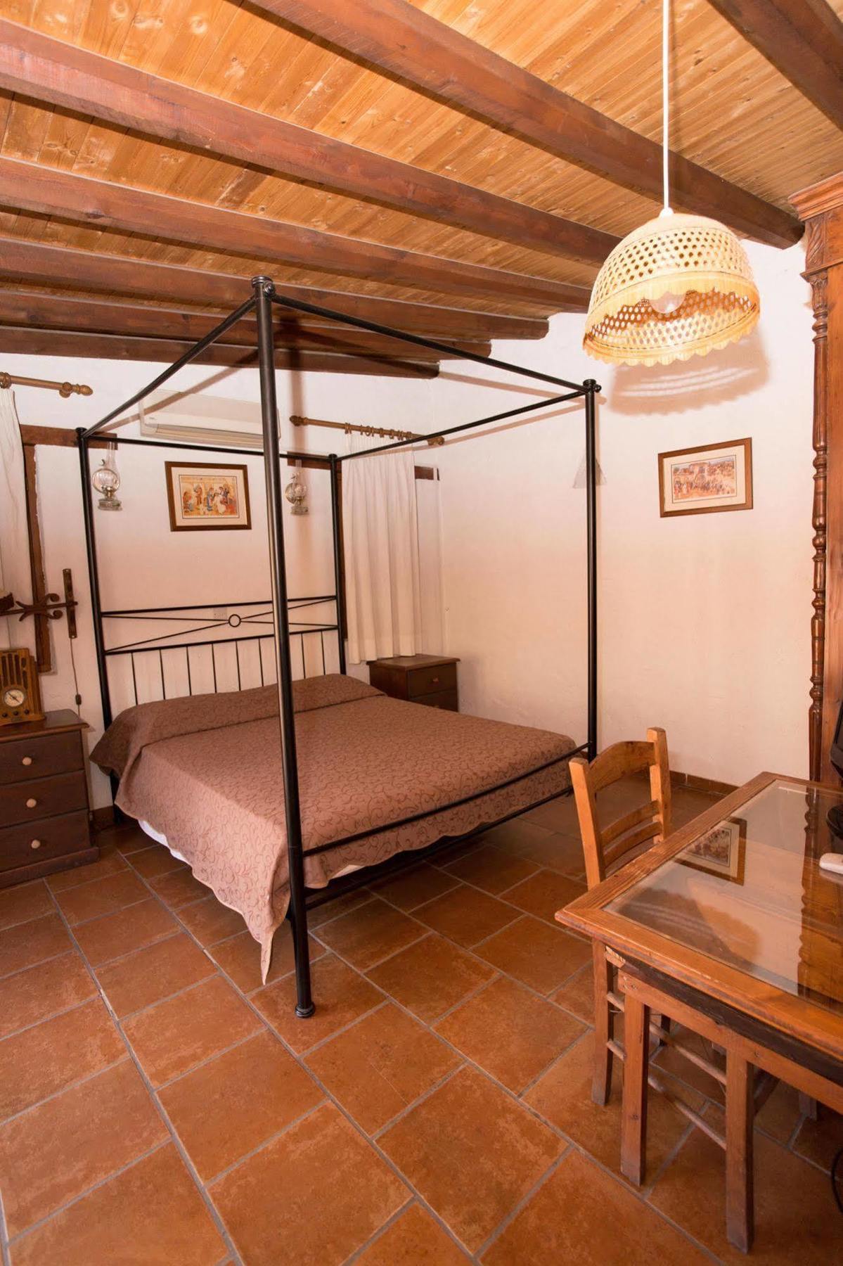 Linos Inn Какопетрія Екстер'єр фото
